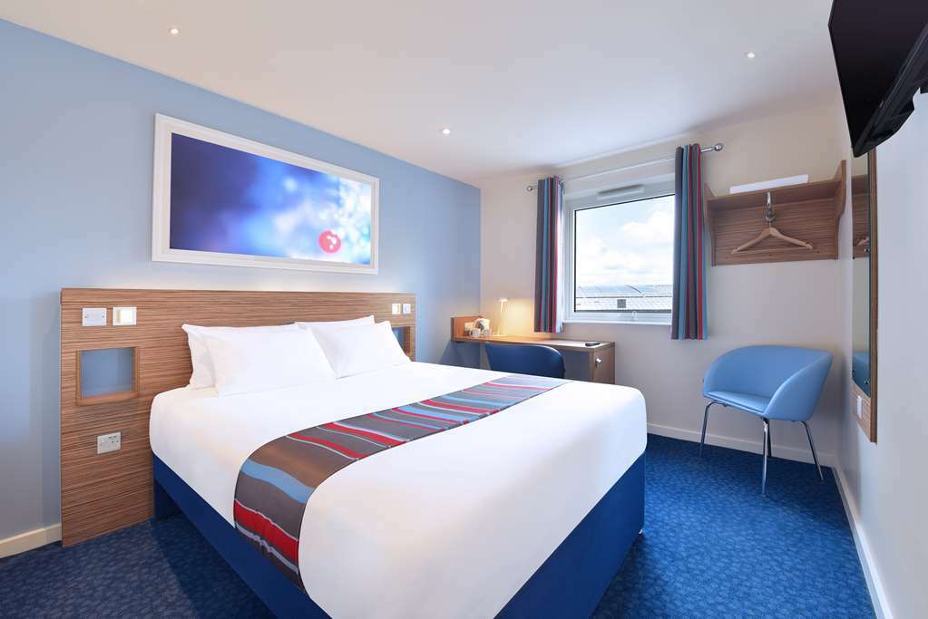 Travelodge Aberdeen Central Kamer foto